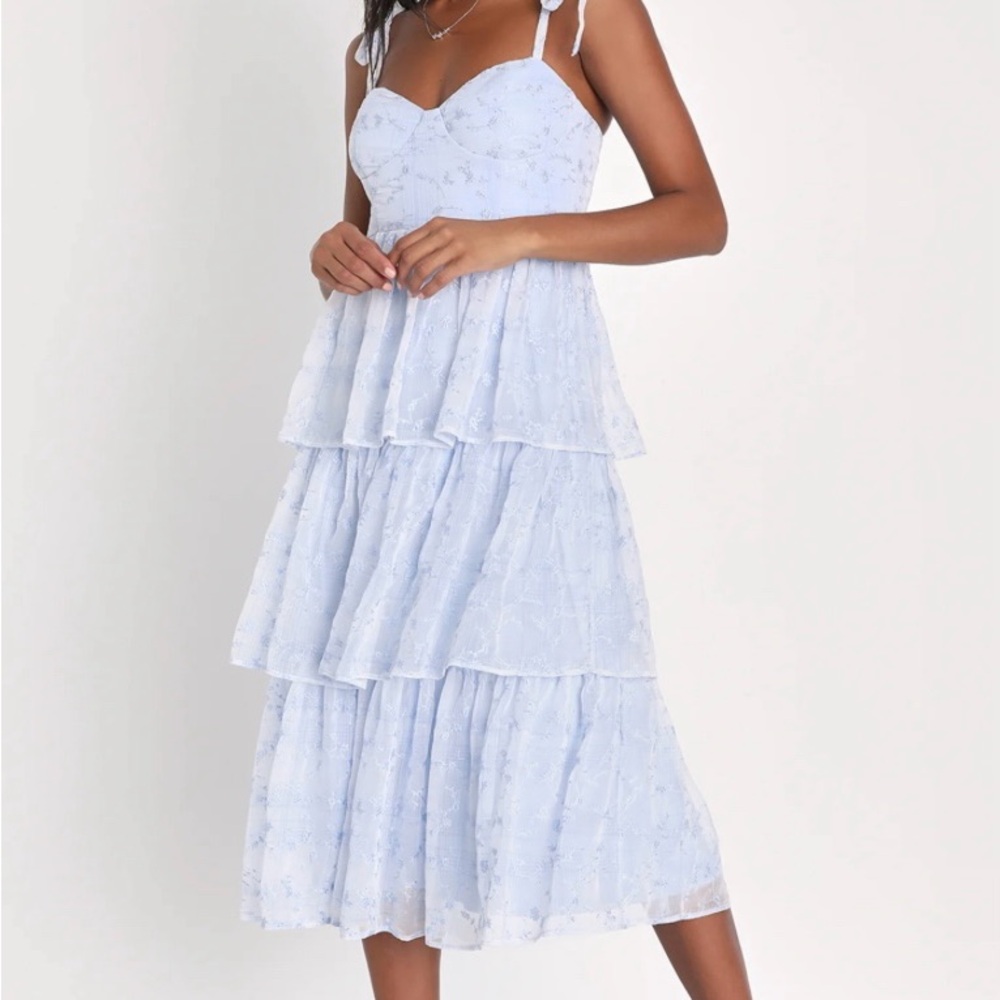 Lulu's Light Blue Tiered Midi Dress “Vineyard Visit” New Size Small Like New